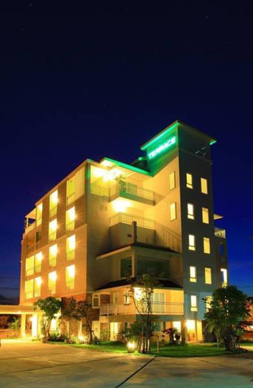 The Terrace Hotel Nakhon Si Thammarat Exterior photo