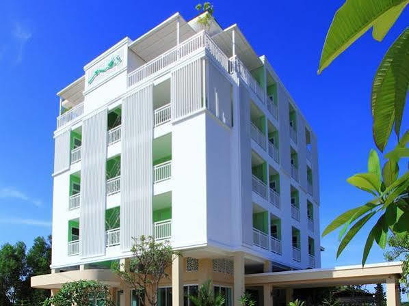 The Terrace Hotel Nakhon Si Thammarat Exterior photo